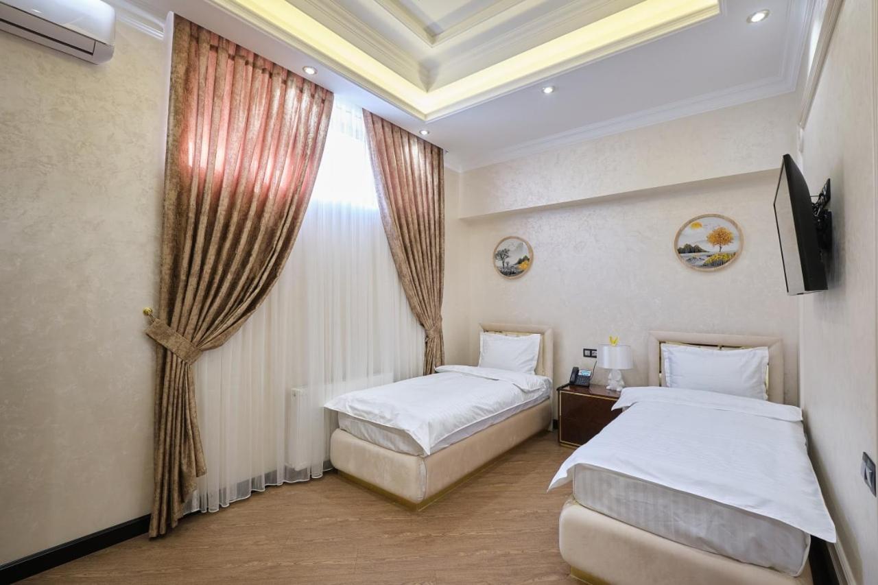 East Star Hotel Szamarkand Kültér fotó
